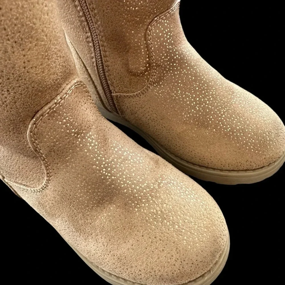 Cat & Jack girls size 9 Leah Gold Glitter Fur Lined Boots‎ Brown Zip Up Winter